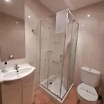 Hostal I Apartaments Populetus 3* Poboleda