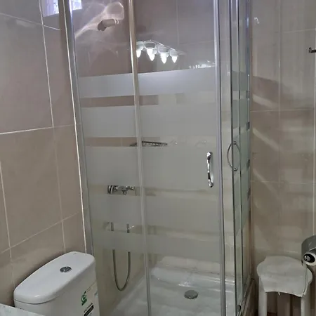 招待所 I Populetus Poboleda